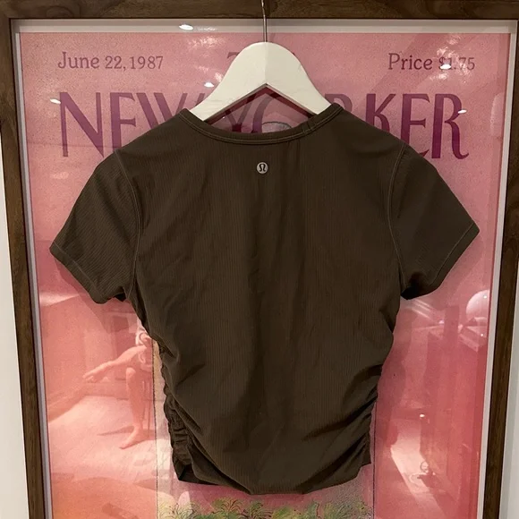LULULEMON RUCHED TEE - Picture 3 of 3